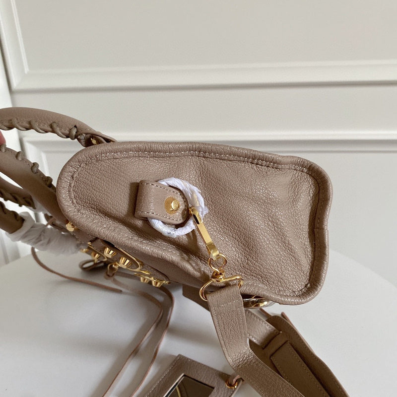 Zivas Charm Polished Finish Fashion Handbag (Refined Modern Silhouette) – Styled Look