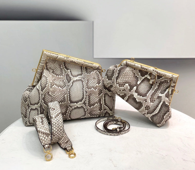 Ziva's Charm handbag – angled view (11.5cm*5.5cm*10cm)