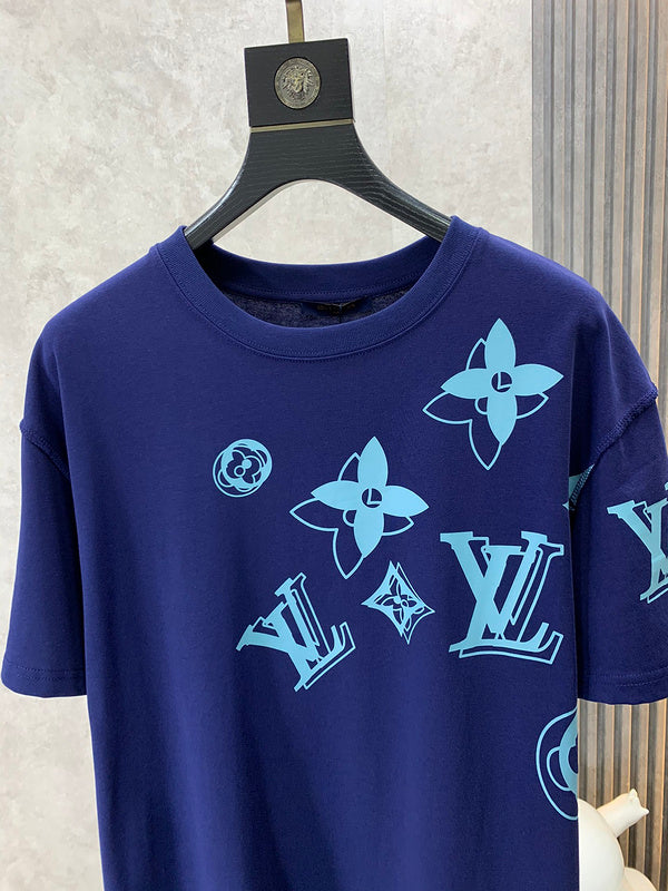 Front view of Louis Vuitton cotton t-shirt with everyday silhouette