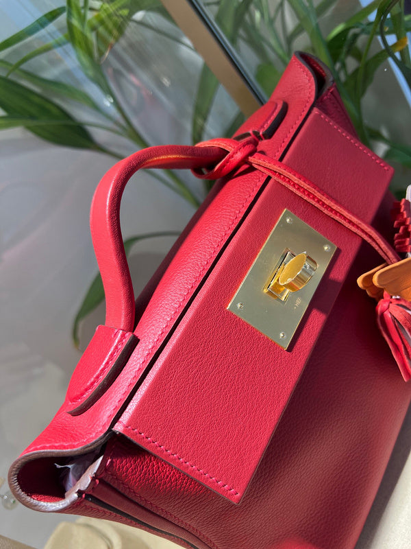Clean-Lined bag shown from front angle