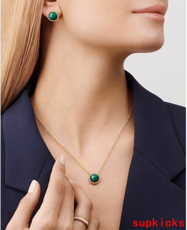 Lifestyle view of Van Cleef & Arpels unisex jewelry piece