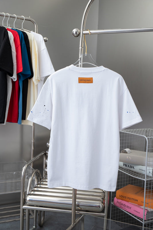 Side profile of Louis Vuitton cotton t-shirt with tailored silhouette
