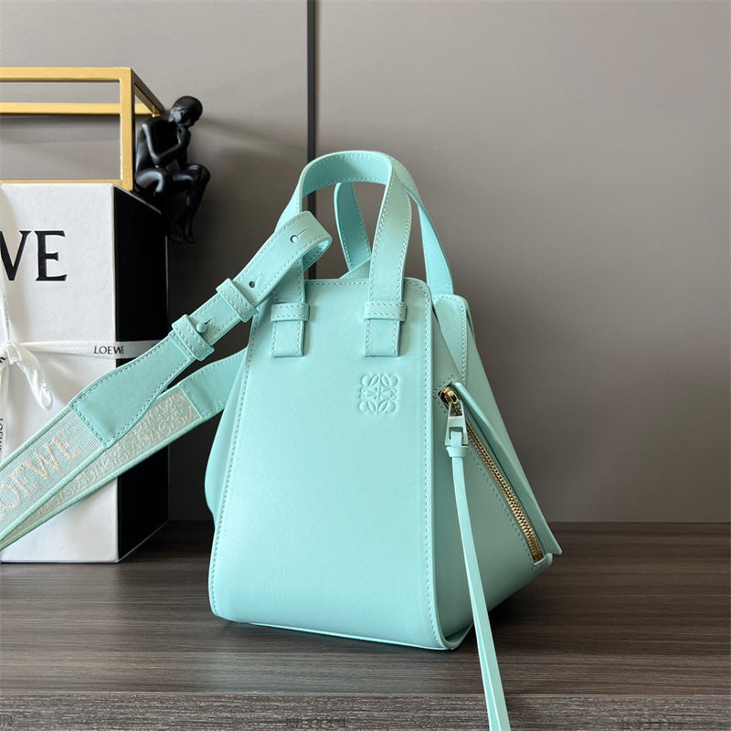 Ziva's Charm handbag – interior view (24cm*10.5cm*16cm)