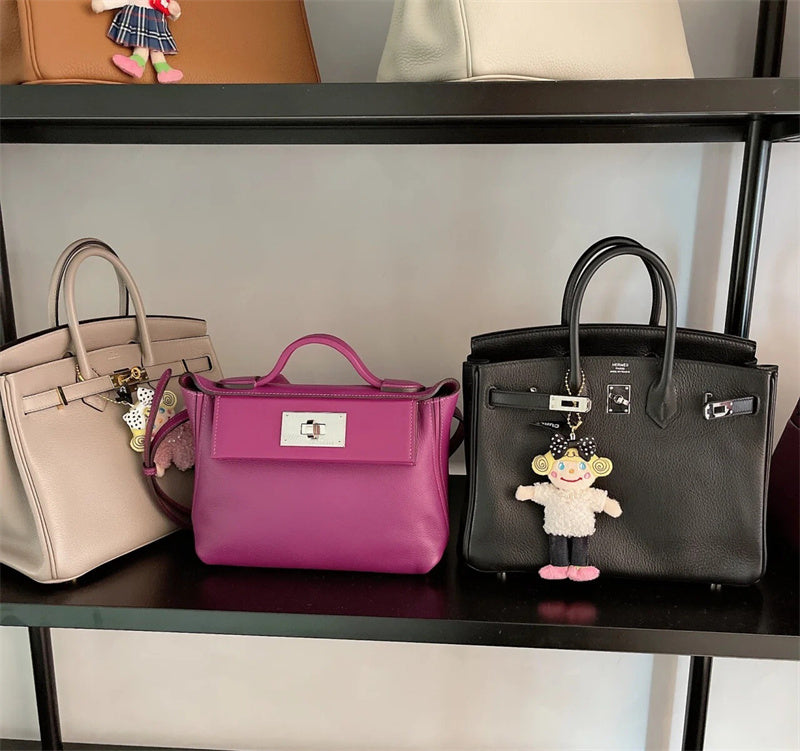 Versatile handbag styled for everyday wear