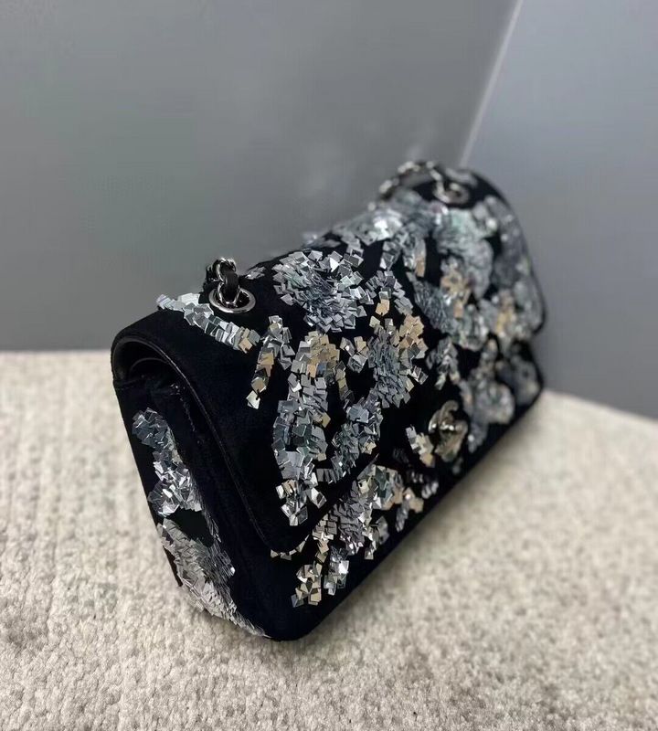  versatile purse view 3