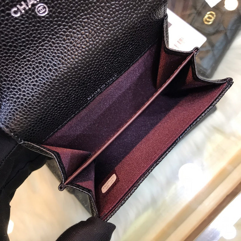Zivas Charm Elevated Essentials Everyday Handbag (Refined Modern Silhouette) – Styled Look
