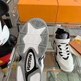Louis Vuitton shoes Style 334 - full pair display