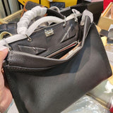 Ziva's Charm handbag – front view (Standard Size)