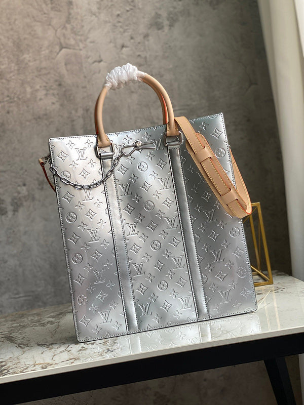 Front view of modern statement women's handbag – women's designer-style accessory