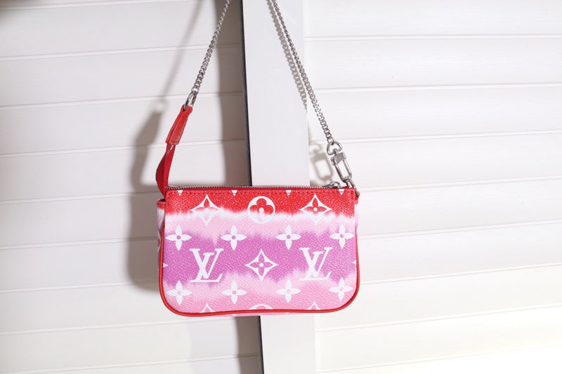 Back view of structured elevated women's handbag – women's luxury accessory