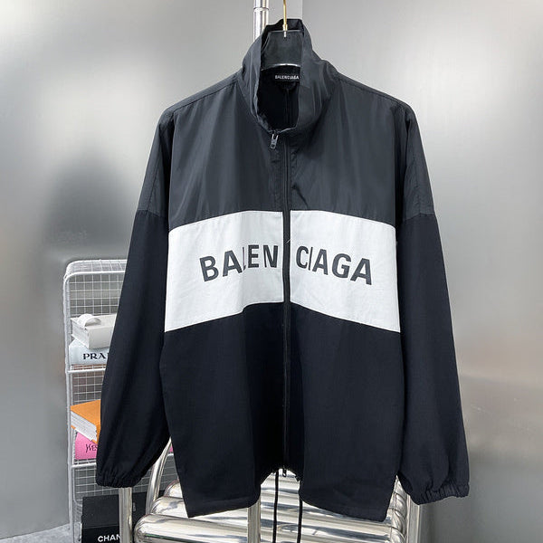 Side profile view of Balenciaga luxury piece style No.175