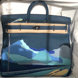 Timeless handbag styled for everyday wear