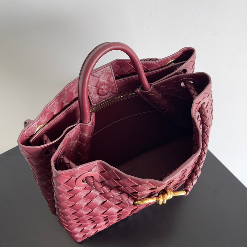 Contemporary Faux Leather Handbag - Chic Everyday Appeal | Women's Luxury Handbag #1586 - side angle view (image 2) of designer-inspired handbag