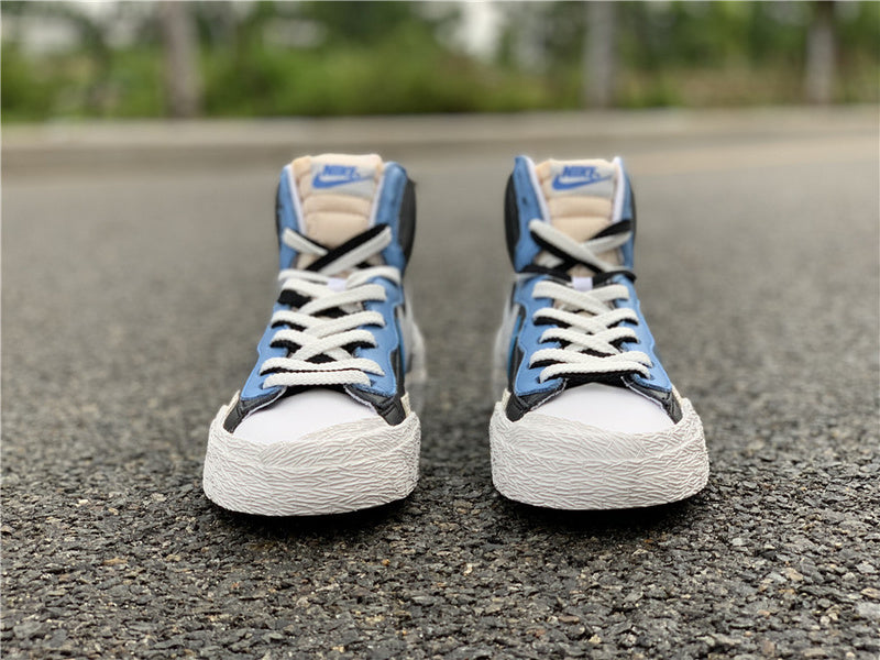 Nike Men's & Women's Designer Lifestyle Shoes — Style 092 close-up view