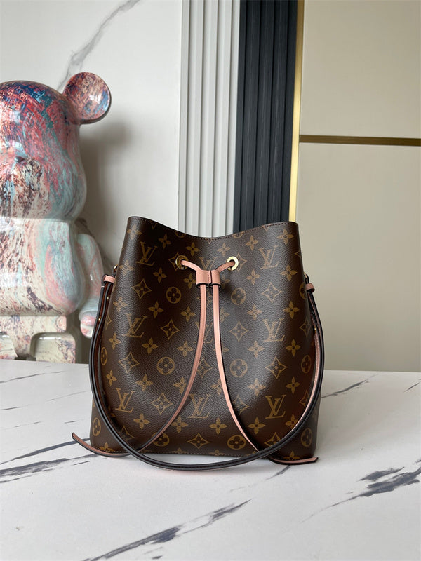  Tailored satchel front view