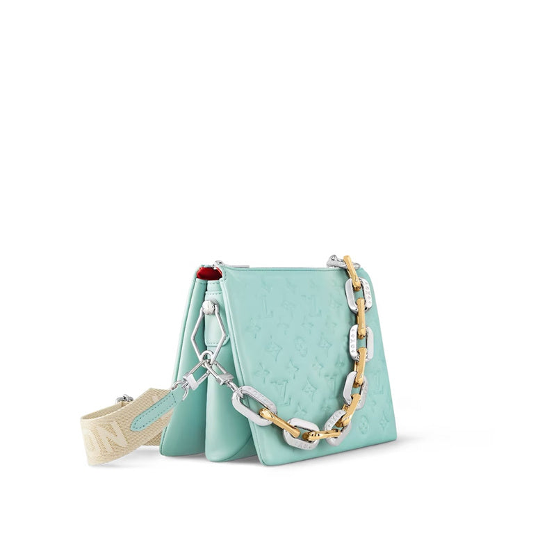  crossbody bag interior and compartment view 15