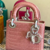 Side profile of everyday-luxe structured women's handbag – women's everyday handbag