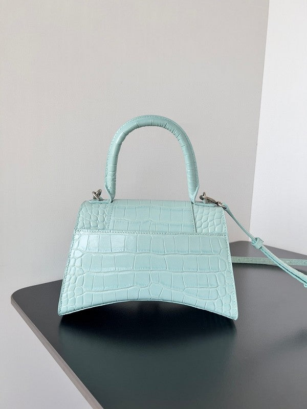 Zivas Charm Versatile Design Statement Handbag (Modern Wardrobe Staple) – Lifestyle Shot