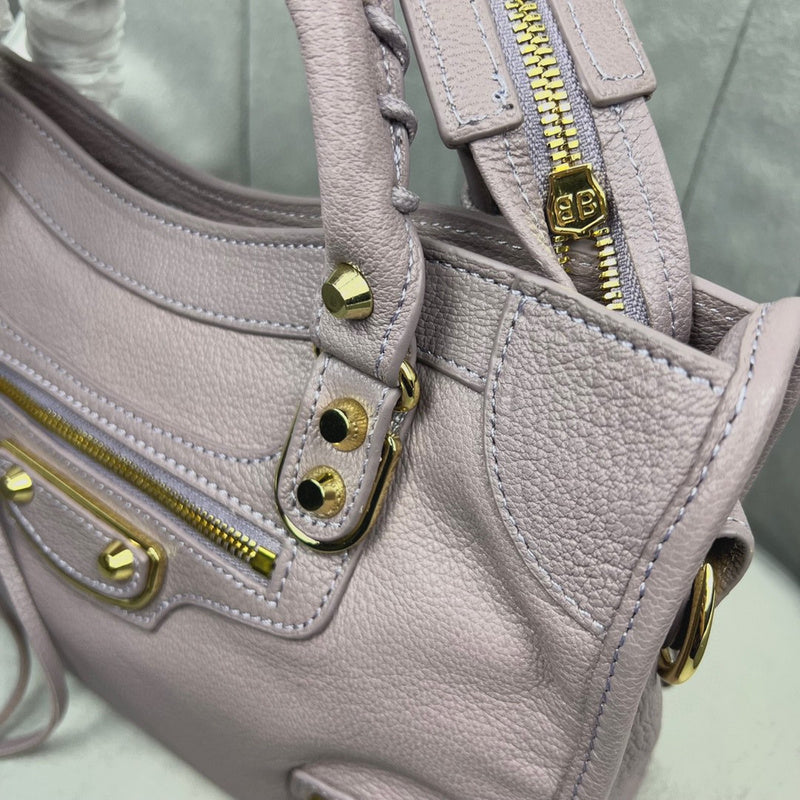 Zivas Charm Versatile Design Fashion Handbag (Refined Modern Silhouette) – Interior View