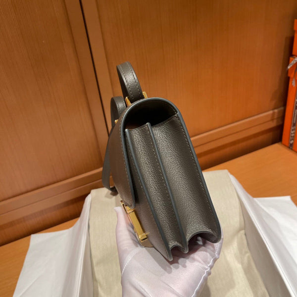 Interior view of balanced premium bag