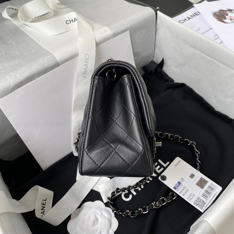  compact purse view 10
