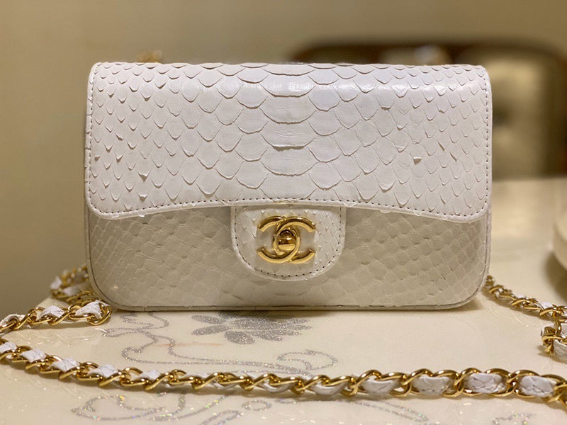  versatile purse view 8