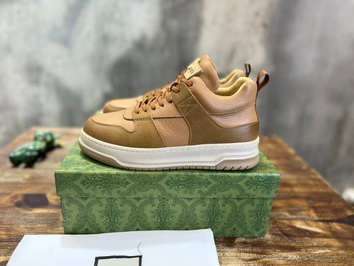 Gucci Casual sneakers in classic monochrome low-top design front view