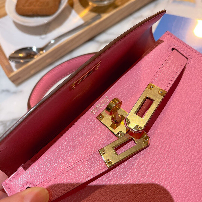 Side view of versatile structured handbag
