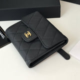 Zivas Charm Classic Sensibility Everyday Handbag (Contemporary Shape Language) – Detail View