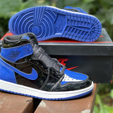 Nike Men's & Women's Premium Designer Sneakers — Style 262 front view