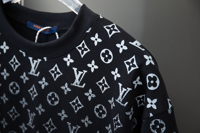 Full styled look of Louis Vuitton cotton t-shirt with signature branding