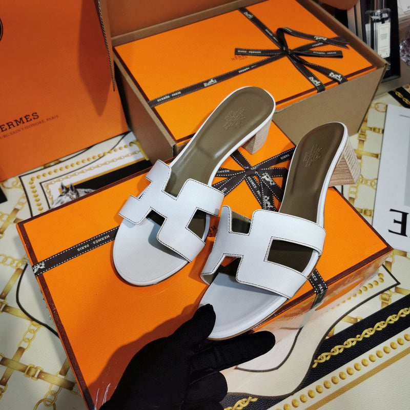 Hermes sandals Style 018 - styled lifestyle view