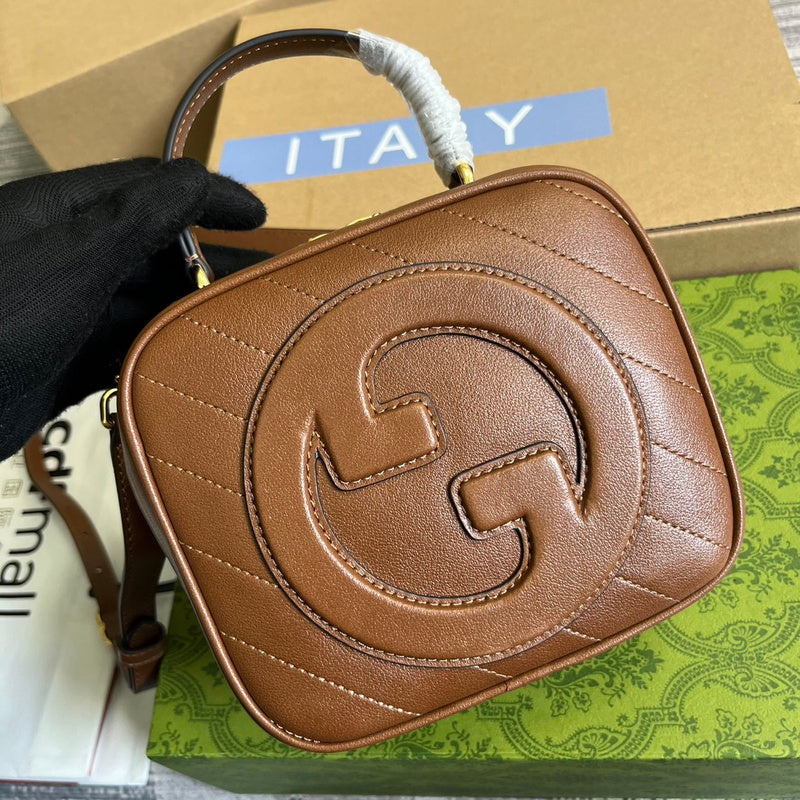 Front view of statement chic women's handbag – women's luxury handbag