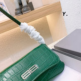 Ziva's Charm handbag – detail view (one versatile size)
