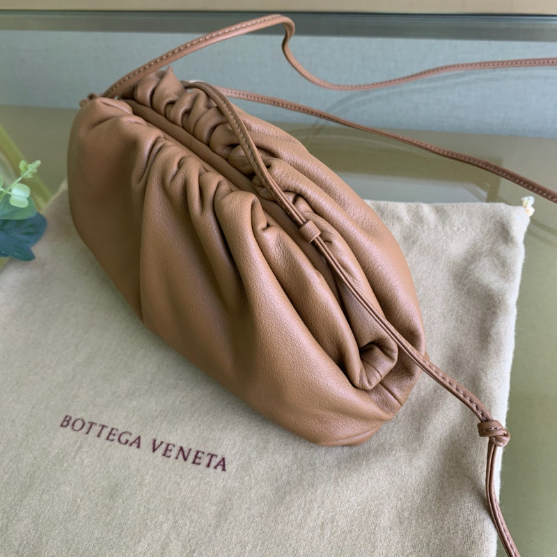 Chic Vegan Leather Handbag - Everyday Elegance | Women's Everyday Carry Handbag #1740 - alternate angle view (image 8) of designer-inspired handbag