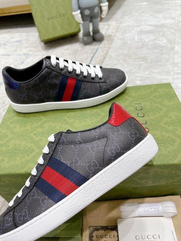 Gucci clean off-white luxury sneakers view 4 premium leather build