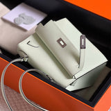  chic top-handle bag detail view showing craftsmanship 8
