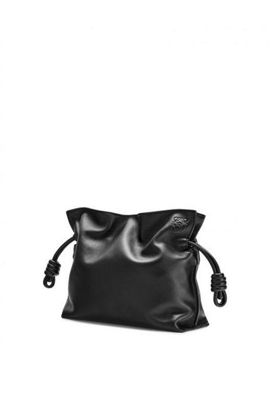 Ziva's Charm handbag – angled view (23cm*18cm*9cm)