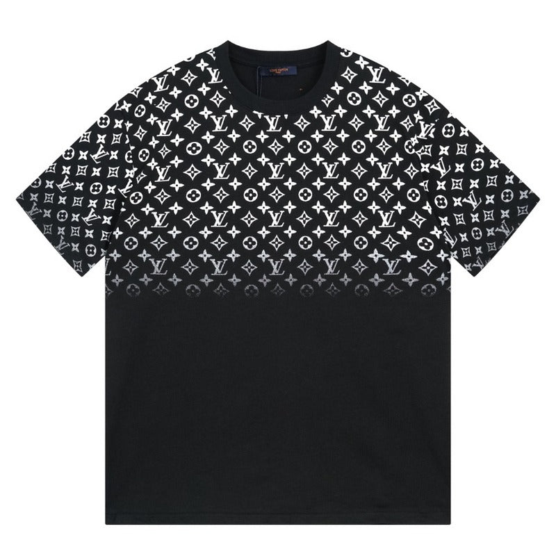 Side profile of Louis Vuitton cotton t-shirt with everyday silhouette