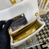  mid purse view 9
