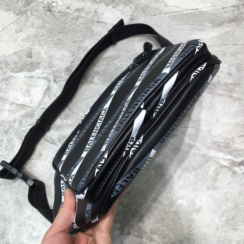 Bold Premium PU Leather Handbag - Polished Finish | Women's Everyday Carry Handbag #231 - back view (image 4) of designer-inspired handbag