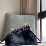 Ziva's Charm handbag – detail view (26cm*18cm*10cm)