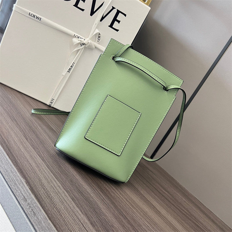 Ziva's Charm handbag – back view (21cm*15cm*5cm)