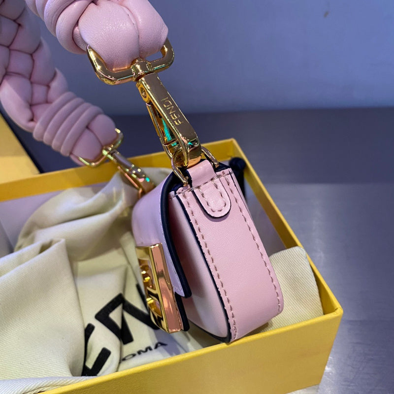 Ziva's Charm handbag – interior view (11cm*6.5cm*2.5cm)