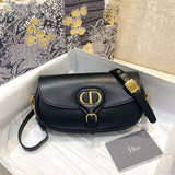 Handle and strap detail of refined chic women's handbag – women's designer-style accessory