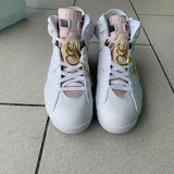 Nike Men's & Women's Luxury Low-Top Trainers — Style 177 detail view