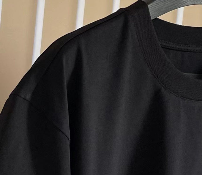 Full silhouette view of Givenchy luxury piece style No.117