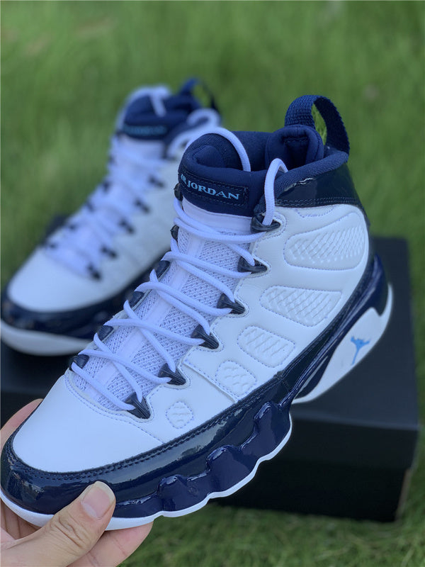 Nike Men's & Women's Luxury Fashion Trainers — Style 114 hardware detail