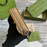 Front view of modern polished women's handbag – women's everyday handbag