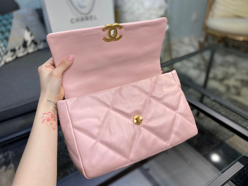  mid purse view 9